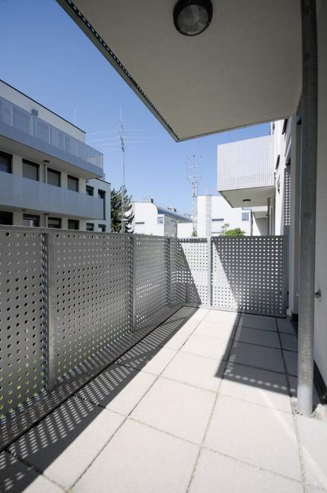 MODERNE 2-ZIMMER-WOHNUNG – ERSTBEZUG MIT SÜDBALKON!