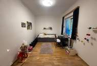 Saniertes Wohnhaus in Ruhelage, zwischen Landstraße und Hollitzer Allee