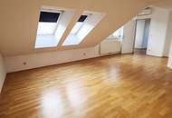 TERRASSENHIT, DACHGESCHOSS, 138 m2 Maisonette mit 45 m2 Terrasse, 3 Zimmer, Wohnküche, Wannenbad, Rembrandtstraße