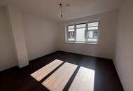 "Wohnung mit Balkon und Parkplatz"