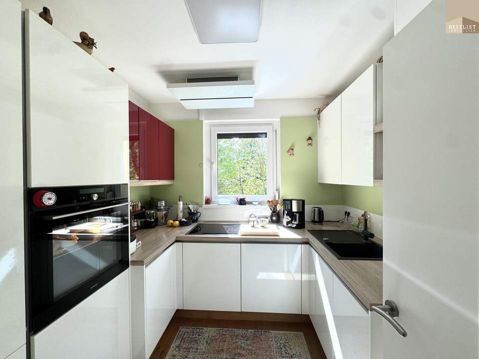 Exklusives Wohnen im Grünen – Stilvolle 3-Zimmer-Wohnung mit Loggia in Bestlage Baden