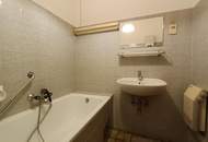 Kompakte Eigentumswohnung mit Loggia und Lift in perfekter Lage nahe Krankenhaus