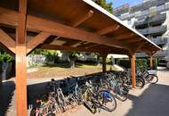 Helle Dachgeschosswohnung mit Charme und viel Freifläche