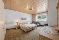 Großzügiger Bungalow mit 1131 m² Grundstück und diversen Nebengebäuden – ideal für Hobbywerker!
