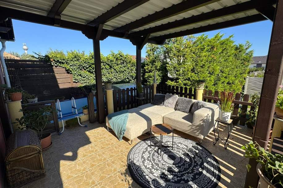 Frühlingszauber In UNGARN bei der Österreichischen Grenze! Doppelgrundstück | neue Küche | Pool | Brunnen | niedrige Betriebskosten | großzügiger Garten | 2 Carports, Haus-kauf, 315.000,€, 2425 Neusiedl am See