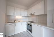 ** ab sofort; einzigartige 3 Zimmer Maisonette Dachgeschoss Wohnung // Nähe Johann-Nepomuk-Vogl-Platz // Währing **