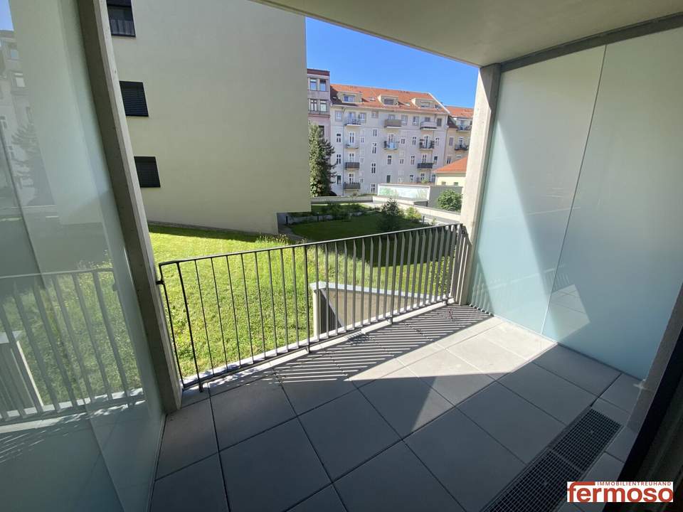 Moderne Garconniere mit Loggia – durchdacht, hell & sofort beziehbar