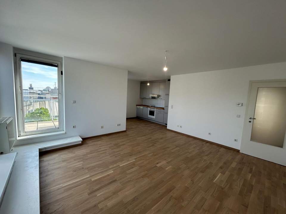 Traumhafte 3-Zimmer-Wohnung mit viel Freifläche - nächst Grinzinger Allee und Kaasgrabengasse!