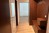 Top gelegene 2-Zimmerwohnung in Urfahr mit Loggia, Lift, GARAGE und Allgemeingarten Nähe JKU