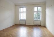 Klassische Altbauwohnung, 2,5 Zimmer - extra Küche - ruhige Lage !