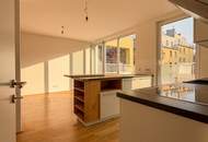 Ruhige, lichtdurchflutete 3-Zimmer-Dachgeschosswohnung mit zwei großzügigen Terrassen, Nähe U4!