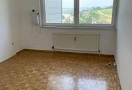 2-Zimmer-Wohnung mit Ausblick und neuer Küche