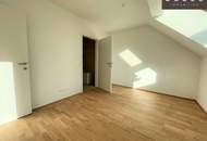 3 ZIMMER | DACHGESCHOSS | IM HERZEN DER STADT | 2 BÄDER | TERRASSE | KARMELITERHOF | AB JUNI