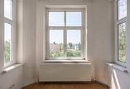 ++NEU++ Tolle Zinsvilla mit uneinsehbarem Grund in Bad Vöslau, großes Ausbaupotenzial!