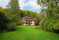 Prächtiges Landhaus mit Potenzial im Pressbaumer Zentrum - Grundstück teilbar!