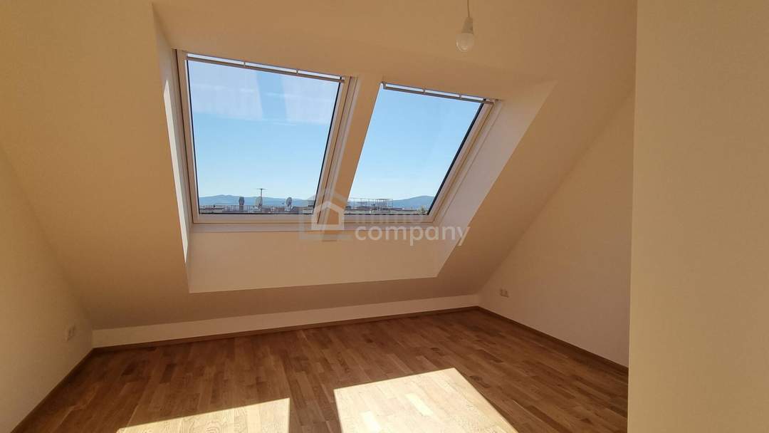 Über den Dächern Wiens!! Dachgeschoßwohnung in 1140 Wien