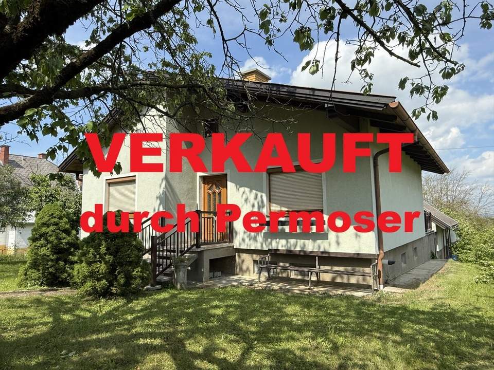 Wohnhaus mit ca. 3.000 m² großem Grundstück und Obstgarten zu verkaufen