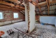 Handwerker aufgepasst! Komplett sanierungsbedürftiges Haus in Pielachhäuser