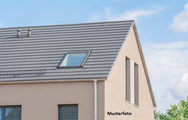 Zwei Wohnhäuser auf einem Grundstück - vielseitige Nutzungsmöglichkeiten
