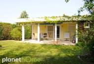 Den Sonnenuntergang betrachten und die Füße im See kühlen