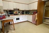 Renovierungsbedürftiges Einfamilienhaus mit großem Grundstück in Unterstorcha – Nähe Feldbach!