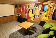 Großzügiges 1-2 Familienhaus mit sehr viel Potential in zentraler Trauner Lage!