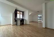 PROVISIONSFREI: Dachgeschosswohnung mit ca. 70,20 m² und möblierter Küche ++ FOHNSDORF ++