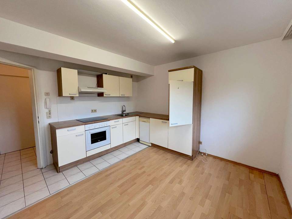 Charmante Singlewohnung mit PKW-Abstellplatz in Vöcklabruck – ruhige Randlage am Altmannsberg