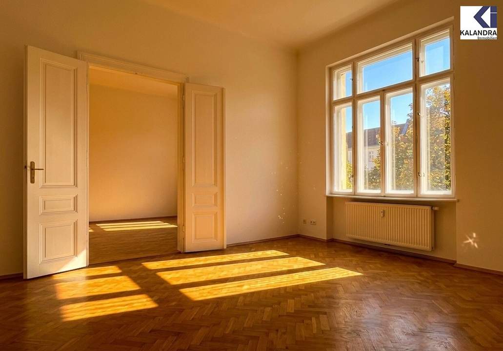 KLASSISCHE ALTBAUMIETWOHNUNG