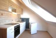 1-Zimmer-Dachgeschoßwohnung: Perfekte Lage für Studenten