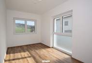 Eckreihenhaus mit Garten und Carport