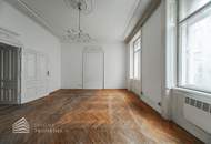 Renovierungsbedürftige 4,5-Zimmer Wohnung in zentraler Lage