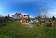 Einfamilienhaus mit großem sonnigen Garten