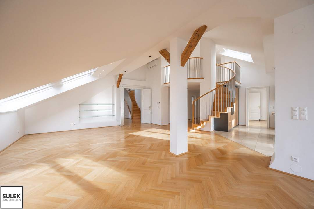 Wohnen in der Innenstadt: 3-Zimmer-Wohnung mit Terrasse und traumhaftem Ausblick // Albertina