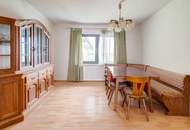 NEUER PREIS !! Sehr großes Haus im Herzen von Lassee!