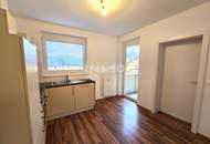 Zentrale 2,5 Zimmer Wohnung mit LOGGIA - Obere Bahnstraße 53 - Top 17