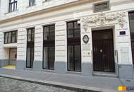 Attraktives Büro mit eigener Garage und zusätzlicher Lagerfläche