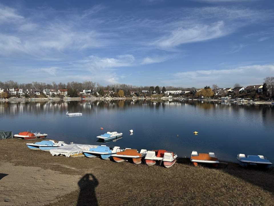 große Ferienparzelle am Neudörfler See mit Strom und Wasseranschluss zu vergeben