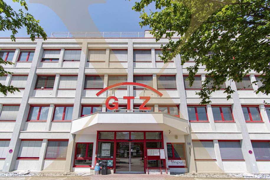 Großzügige Bürofläche mit Parkplätzen unbefristet im Zentrum von Wels/Lichtenegg zu vermieten!, Gewerbeobjekt-miete, 2.237,75,€, 4600 Wels(Stadt)