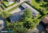 Bungalow mit zwei Wohneinheiten auf rund 1.800 m² großem Grundstück in Ruhelage