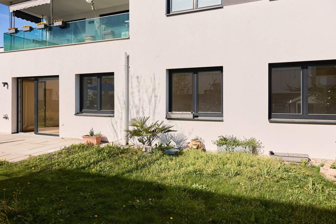 Sonnige 4 Zi Gartenwohnung in Ruhelage (S-Bahn Liesing Nähe) mit Garage