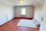 Renovierungsbedürftiges Einfamilienhaus mit großem Garten in Kagran