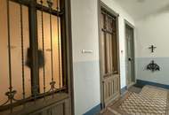 NÄHE MARIAHILFERSTRAßE 1060! 4 Zimmer Altbauwohnung im Herzen des 6. Bezirks unter 2.000 € !