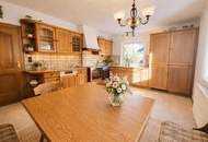 Liebevolle 3-Zi.-Wohnung mit 330 m² Garten!