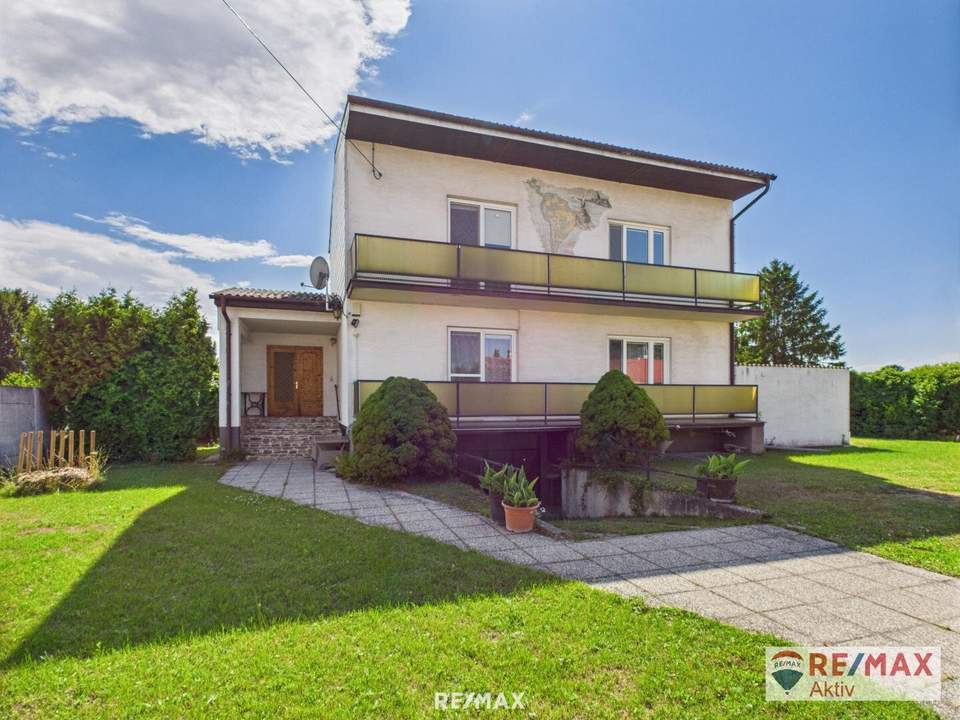 Viel Platz für Ihre Wohnträume: Großes Einfamilienhaus auf 829 m² Grund