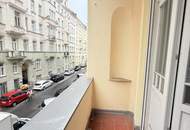 UNBEFRISTET! Repräsentative 4-Zimmer Altbauwohnung mit Loggia und Balkon Nähe The Mall!