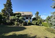Charmantes Einfamilienhaus mit idyllischem Garten