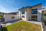 Topmodernes, Neubau - Einfamilienhaus in Zentrumslage mit Küche, Garage und Parkplatz!