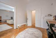 ++NEU++ Fantastische 5 Zimmer Wohnung, perfekte Lage, toller Altbau!