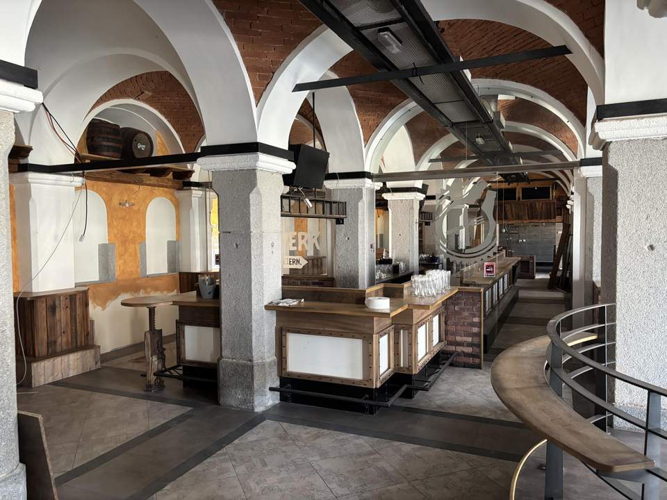 Moderne Gastrofläche im historischen Ambiente – mit attraktiver STAFFELMIETE starten!